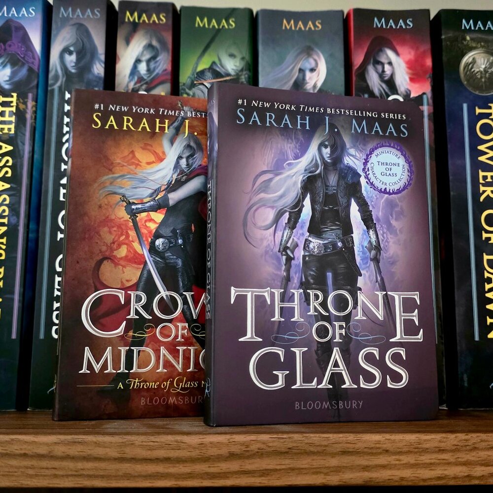 Miniature Throne of Glass Book Set by Sarah J. Maas (Collector’s Edition)